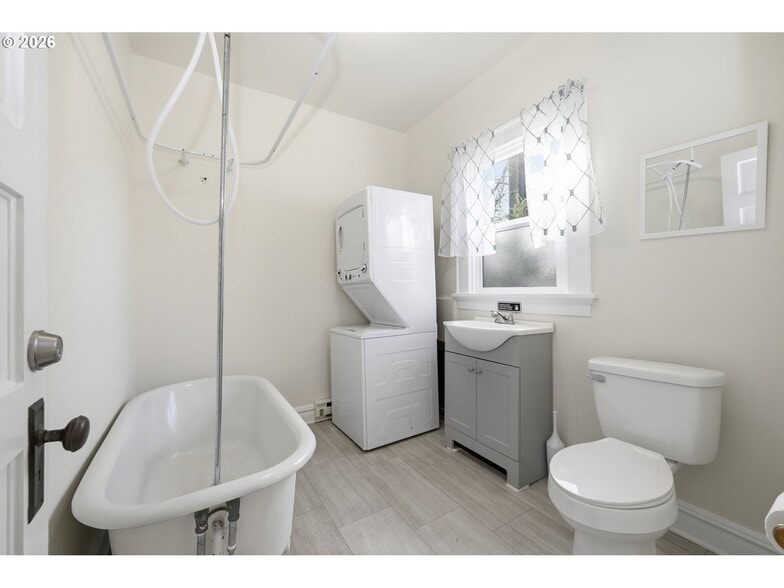 More Photos Of 245 W 13th Ave, Eugene Office For Sale