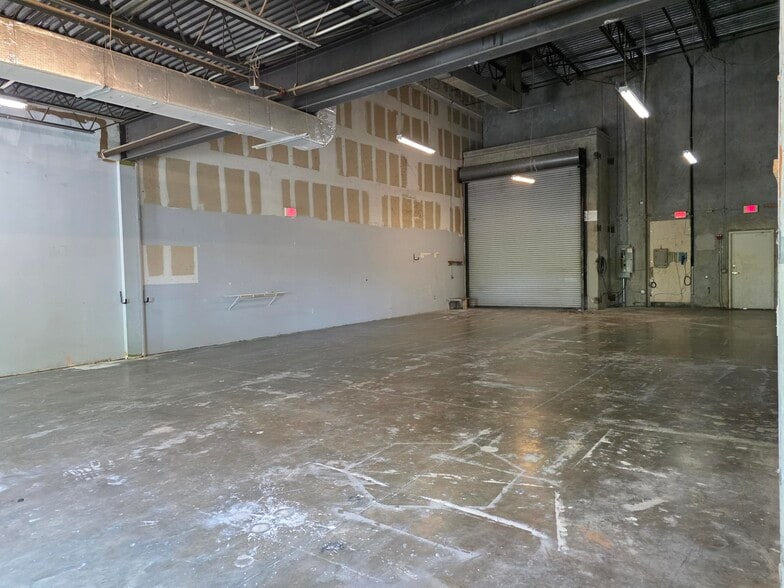 More Photos Of 601 N Congress Ave, Delray Beach Warehouse For Sale