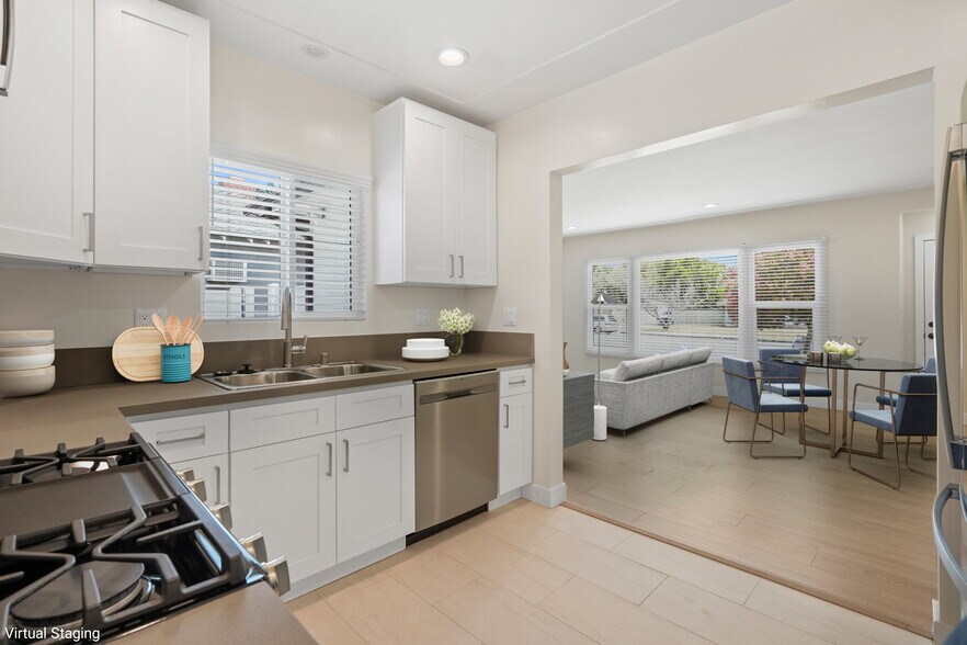 More Photos Of 9027 Lindley Ave, Northridge Apartments For Sale