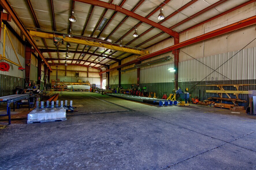 More Photos Of 9730 Shepard Hill Rd, Willis Warehouse For Sale