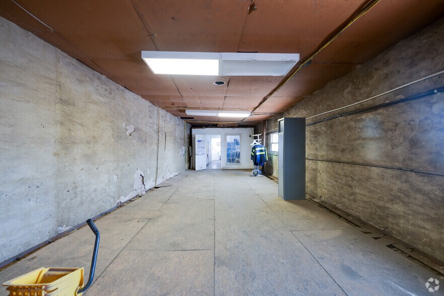 More Photos Of 3297 Tilton St, Philadelphia Light Manufacturing For Sale