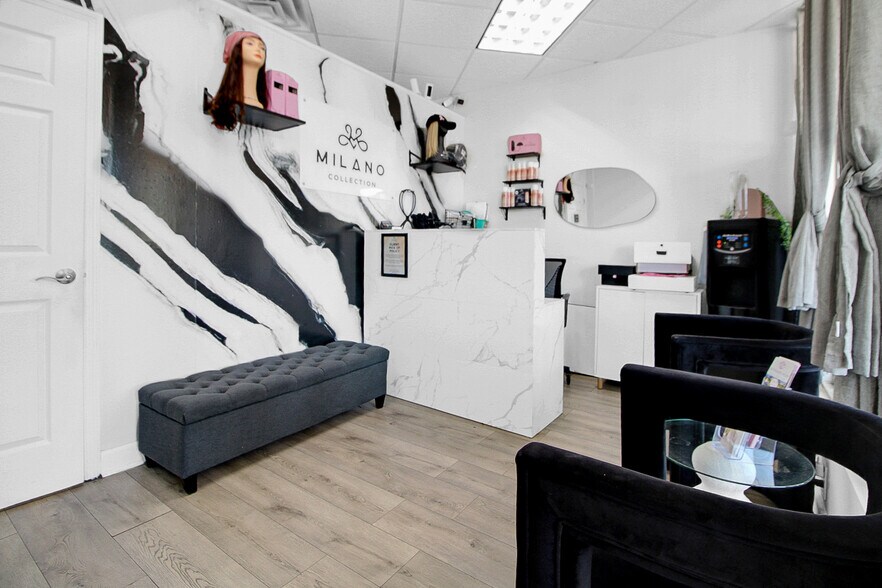 More Photos Of 3359-3399 Sheridan St, Hollywood Storefront For Lease