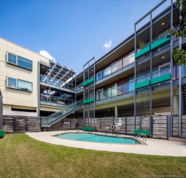 More Photos Of 904 West Ave, Austin Office Residential For Lease