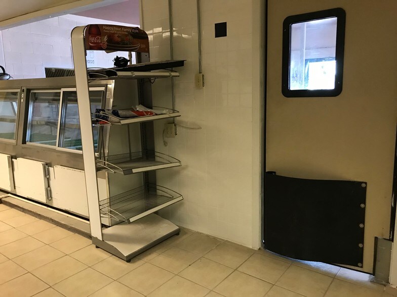 More Photos Of 12690 Pensamiento, San Elizario Convenience Store For Lease