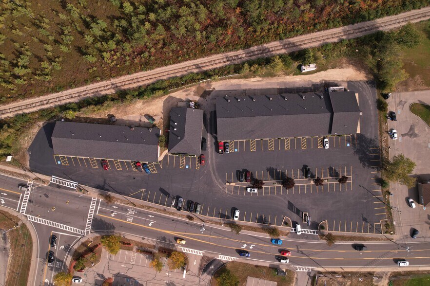 More Photos Of 183 Wakefield St, Rochester Storefront Retail Office For Lease