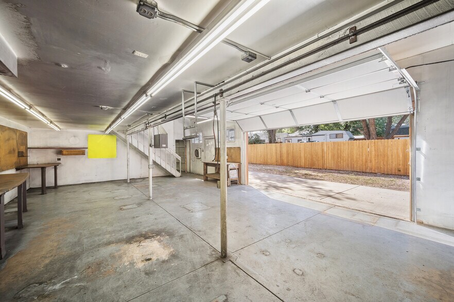 More Photos Of 18 1/2 Swope Ave, Colorado Springs Light Distribution For Sale