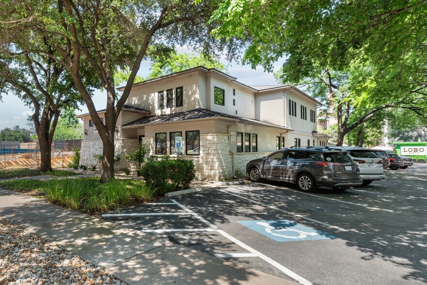 More Photos Of 1504 San Antonio St, Austin Loft Creative Space For Sale