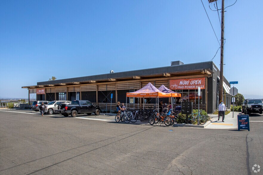 More Photos Of 535 Florence St, Imperial Beach Freestanding For Sale