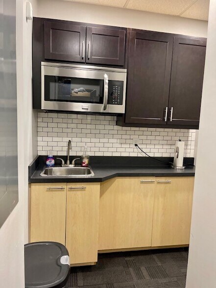 More Photos Of 3500 Millikin Ct, Columbus Light Distribution For Lease