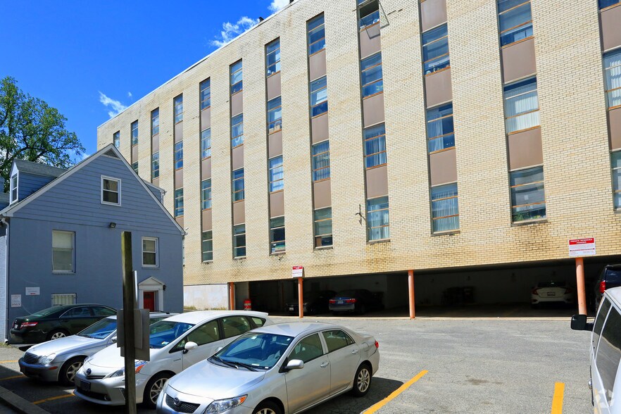 More Photos Of 817 Silver Spring Ave, Silver Spring Office For Lease