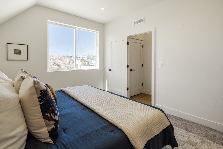 More Photos Of 1181 Lowell Blvd, Denver Apartments For Sale