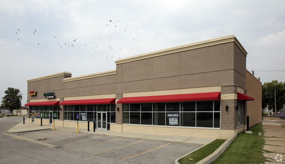 More Photos Of 3615-3619 Dr Martin Luther King Dr, Saint Louis Freestanding For Lease