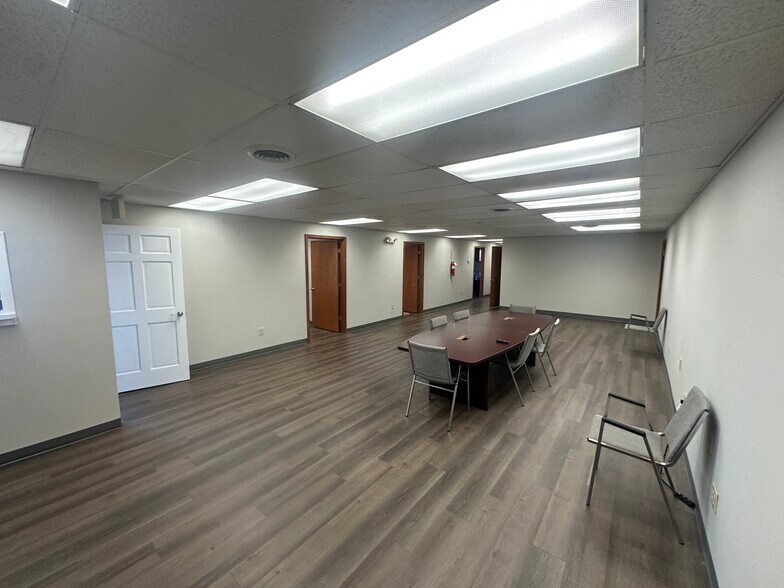 More Photos Of 19 Concourse Way, Greer Warehouse For Lease