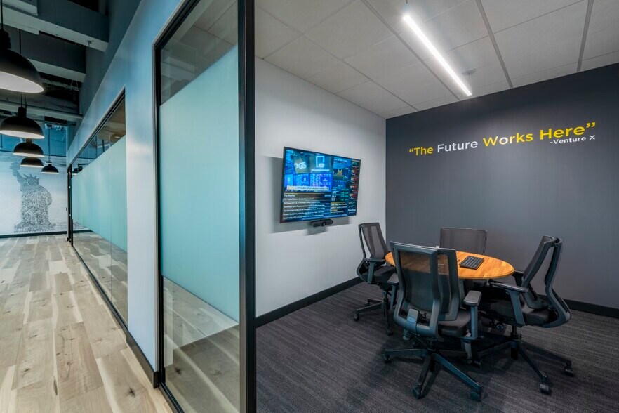 More Photos Of 2300 Wilson Blvd, Arlington Office For Lease