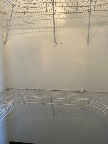 More Photos Of 3426 Fredericksburg Rd, San Antonio Hotel For Sale