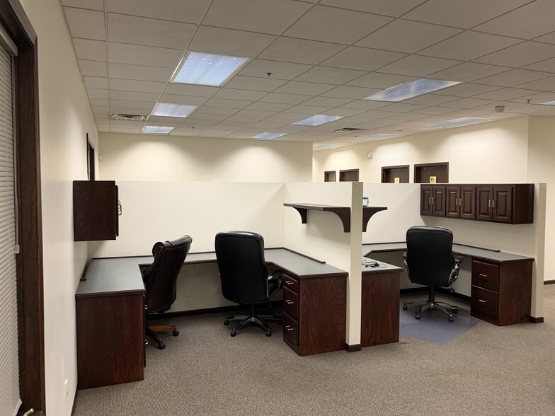 More Photos Of 8140 S Cass Ave, Darien Medical For Sale