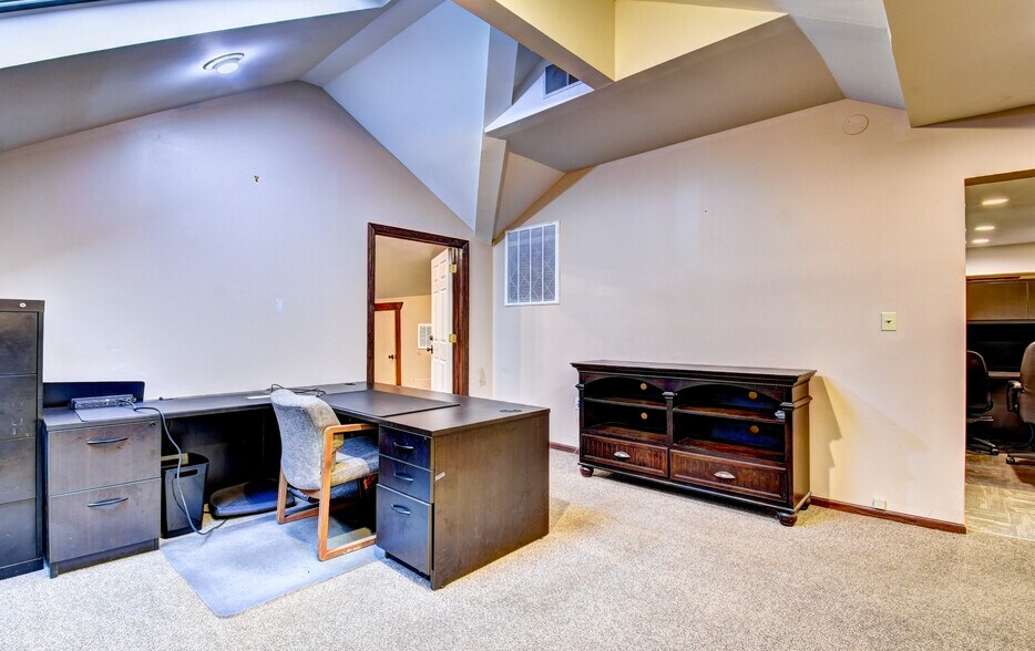 More Photos Of 615 Route 32, Highland Mills Office For Lease