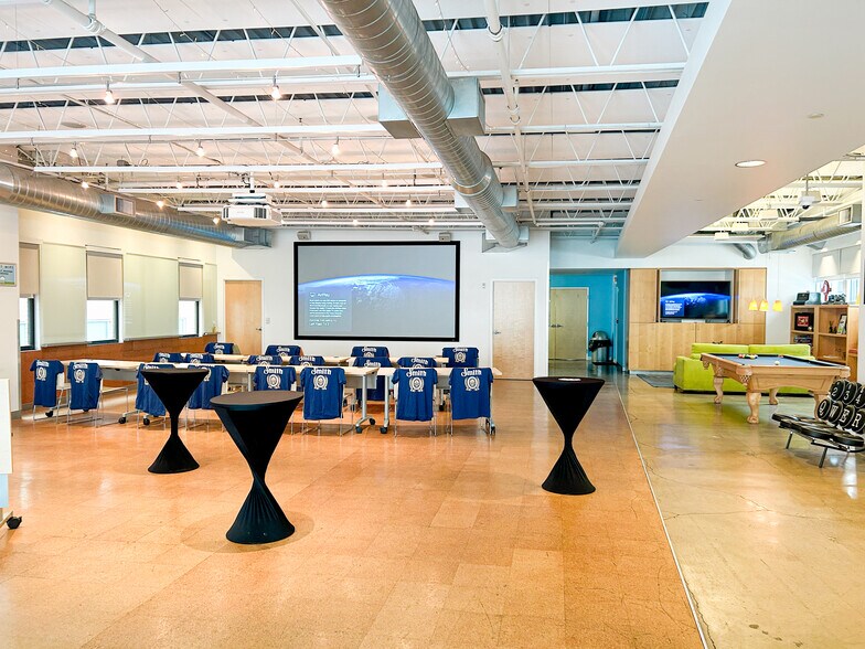 More Photos Of 110-140 Federal St, Pittsburgh Office For Lease