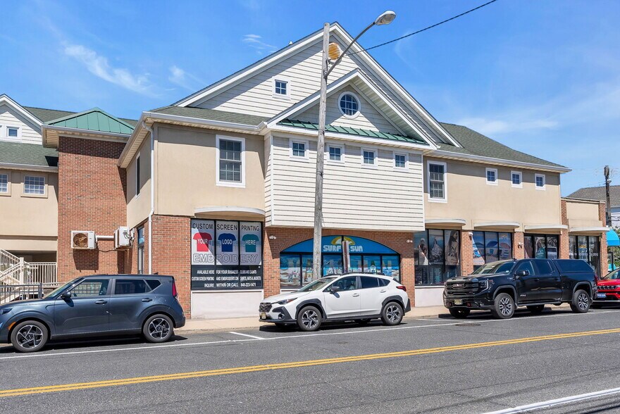 More Photos Of 580 Main St, Manasquan Restaurant For Sale