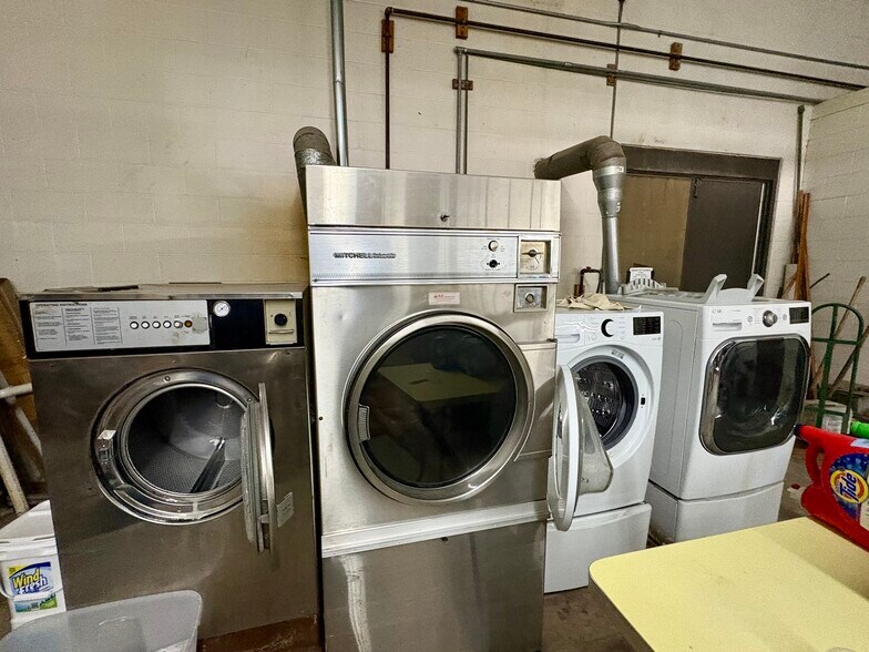 More Photos Of 1681 Benzie Hwy, Benzonia Convenience Store For Sale