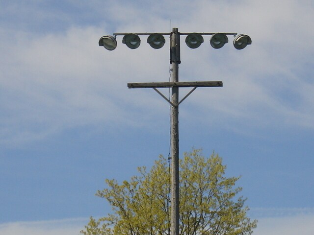 More Photos Of 464 E Livingston Ave, Crestline Sports And Entertainment For Sale