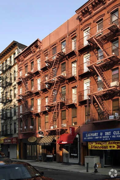 More Photos Of 42 Avenue B, New York Apartments For Lease