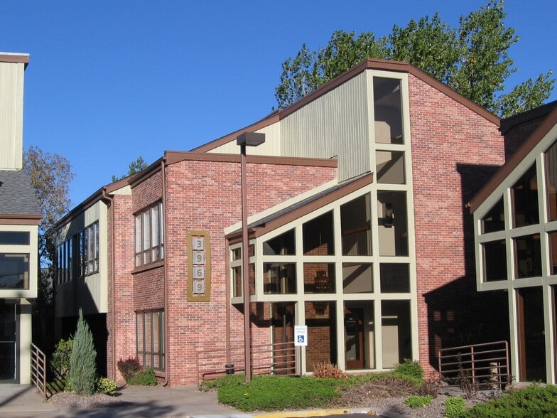 Primary Photo Of 3969 E Arapahoe Rd, Centennial Office For Sale