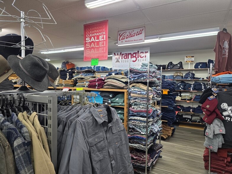 More Photos Of 2679 Industrial Park Rd, Mifflintown Storefront Retail Office For Sale