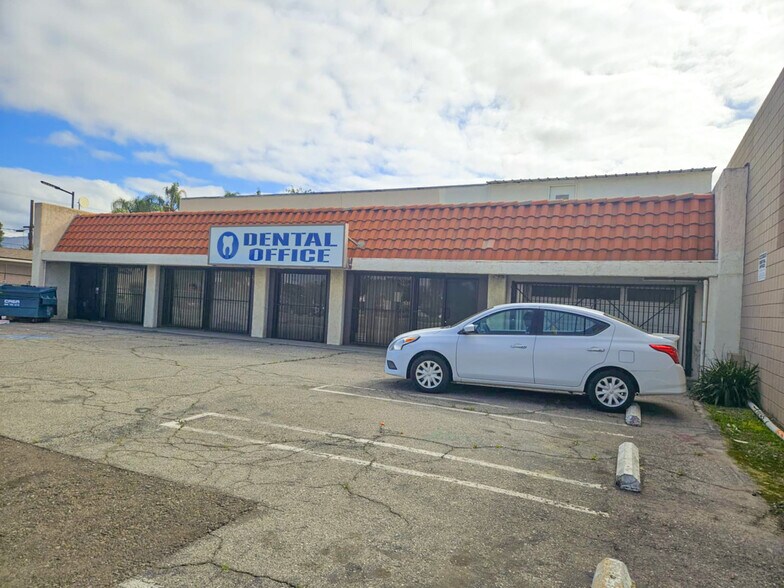 Primary Photo Of 286 N San Jacinto St, Hemet Medical For Sale