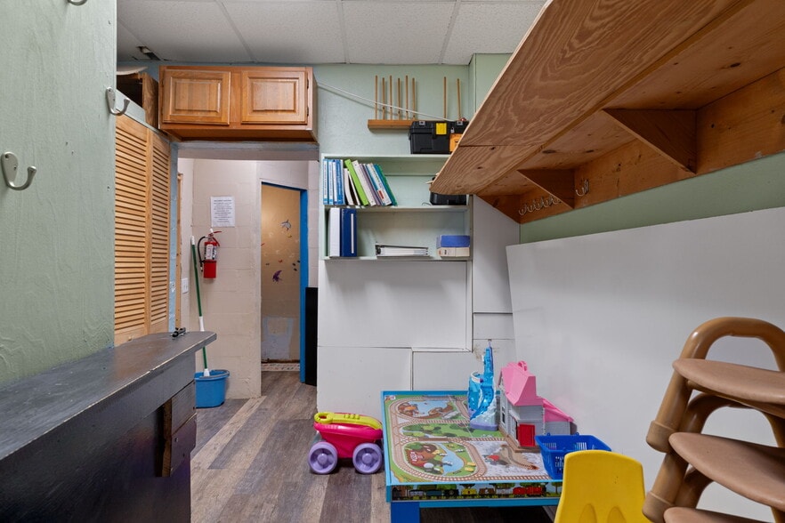 More Photos Of 639 NE 1st St, Crystal River Daycare Center For Sale