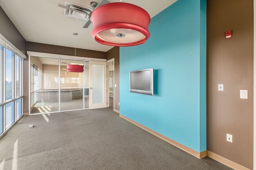 More Photos Of 9039 Antares Ave, Columbus Medical For Lease