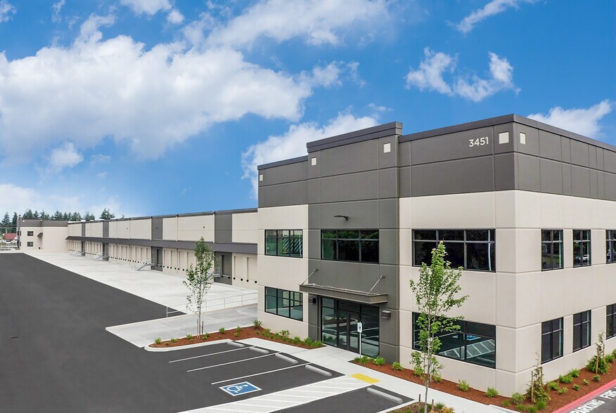 More Photos Of 3451 84th St S, Lakewood Distribution For Lease