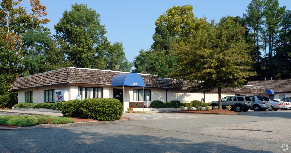 More Photos Of 312 Second St, Williamsburg Unknown For Lease