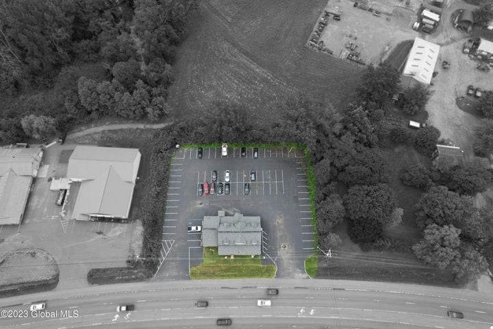 More Photos Of 1915 Us-9, Clifton Park Freestanding For Sale