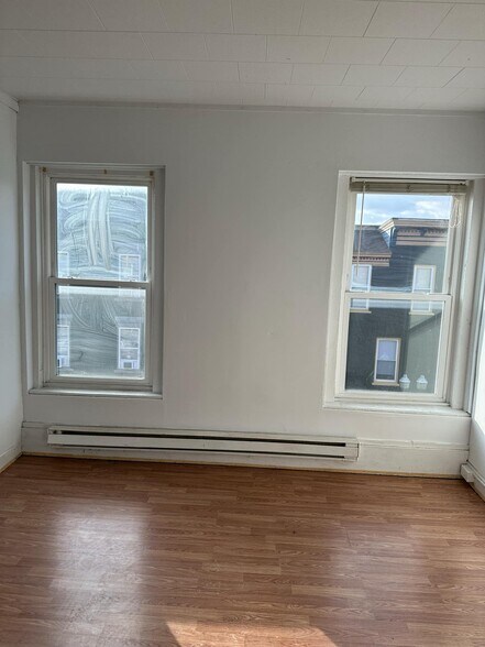 More Photos Of 22-26 Clinton St, Plattsburgh Storefront Retail Residential For Sale