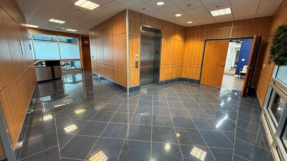 More Photos Of 517 Alcove Rd, Mooresville Office For Lease