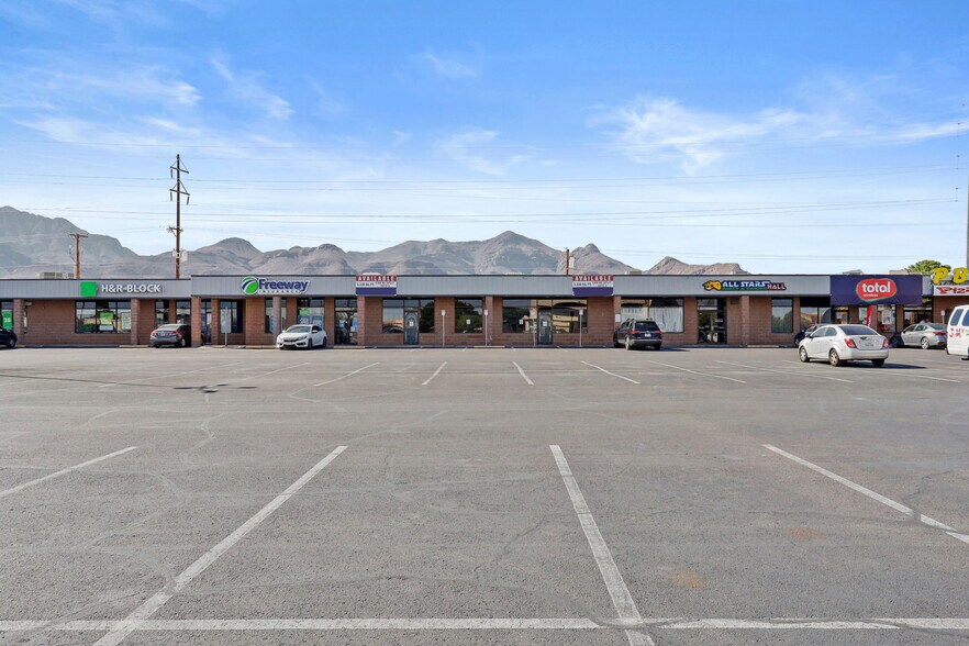 More Photos Of 9109 Dyer St, El Paso Storefront For Lease