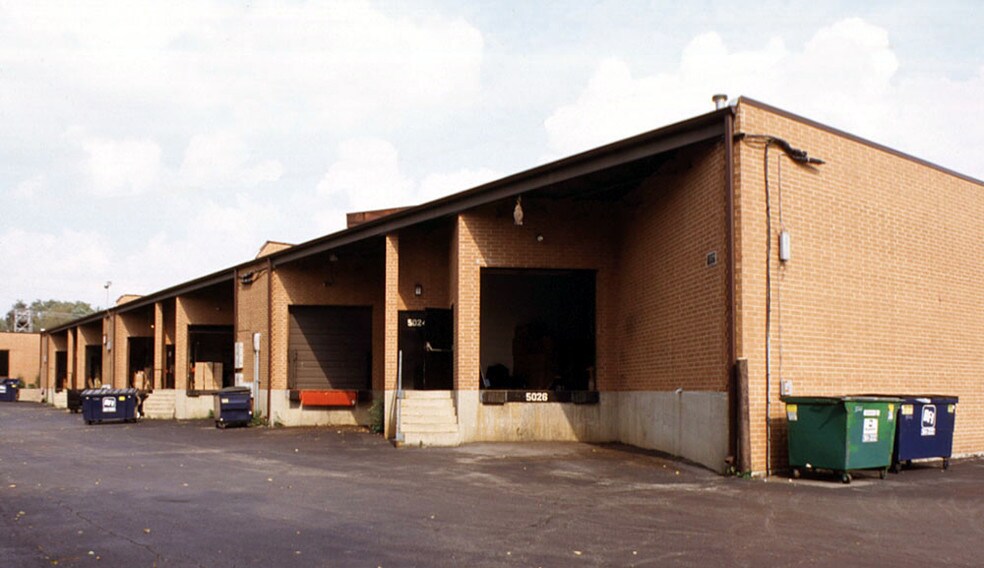 More Photos Of 5016-5026 Chase Ave, Downers Grove Warehouse For Lease
