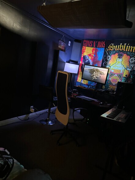 More Photos Of 5520-5522 Cahuenga Blvd, North Hollywood Freestanding For Sale