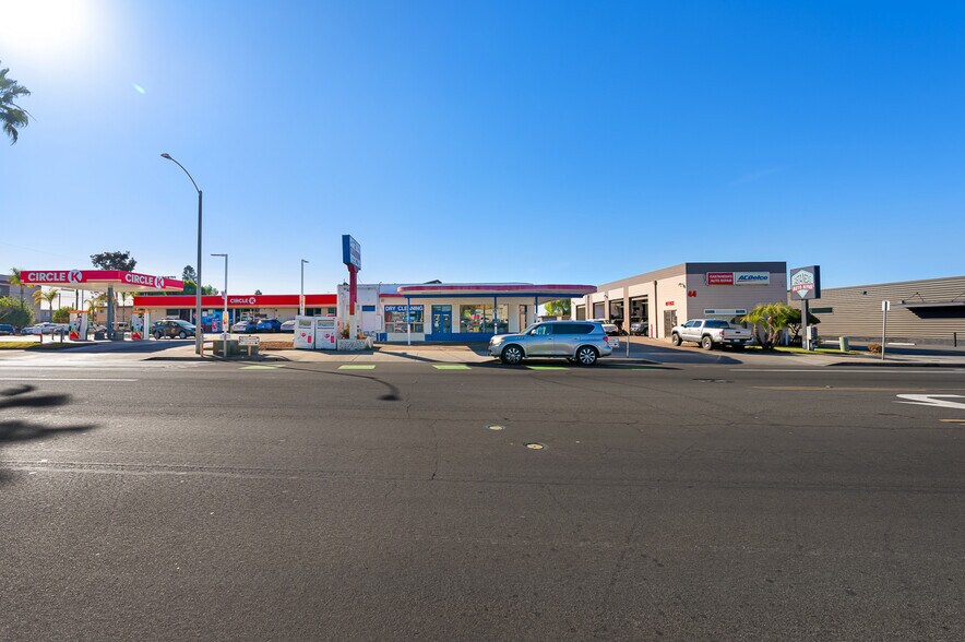 More Photos Of 46-48 Broadway, Chula Vista Freestanding For Sale