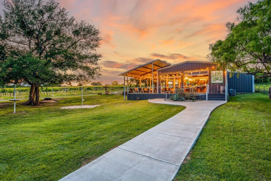 More Photos Of 675 County Road 497, Dublin Winery Vineyard For Sale