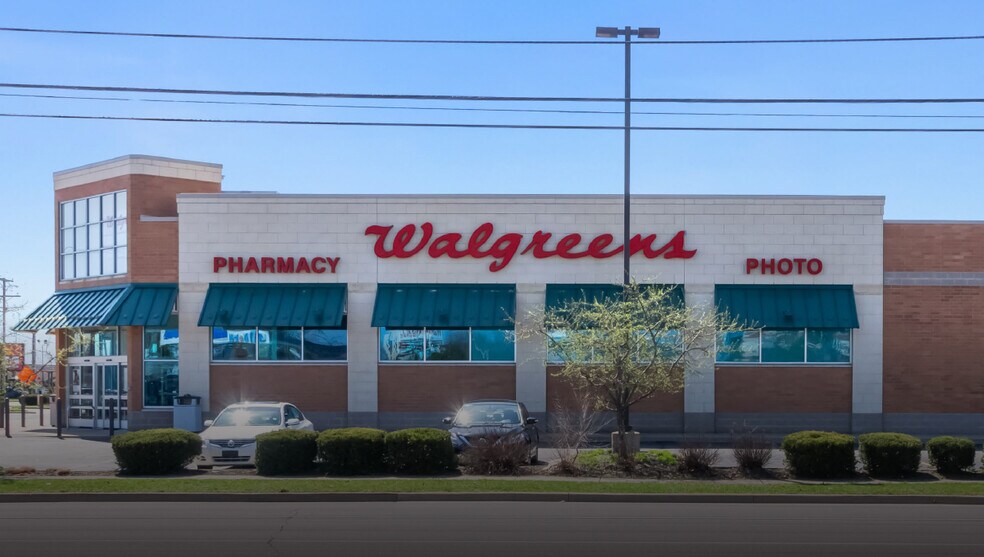 Primary Photo Of 3551 Cassopolis St, Elkhart Drugstore For Sale