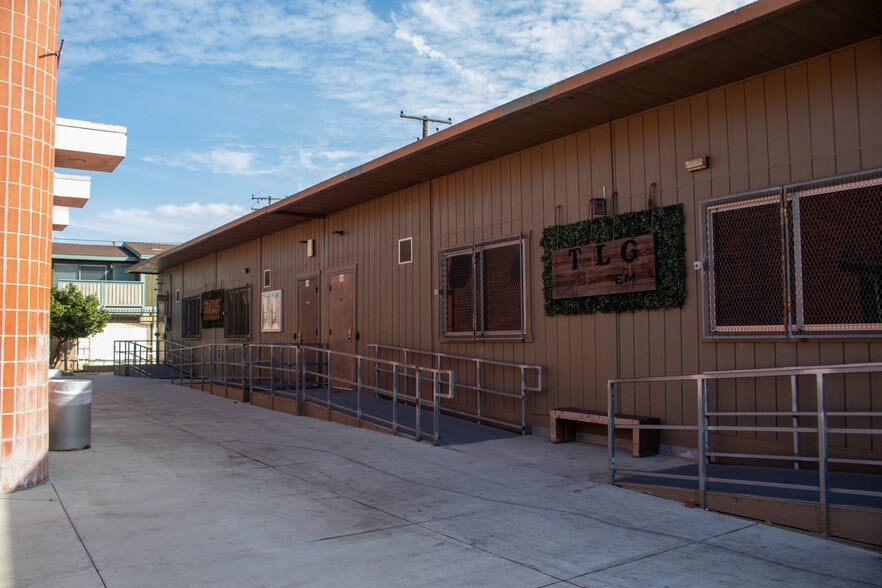 More Photos Of 3700 W Orange Ave, Anaheim Religious Facility For Sale