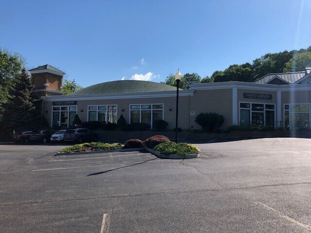 More Photos Of 657 E Main St, Mount Kisco Unknown For Lease