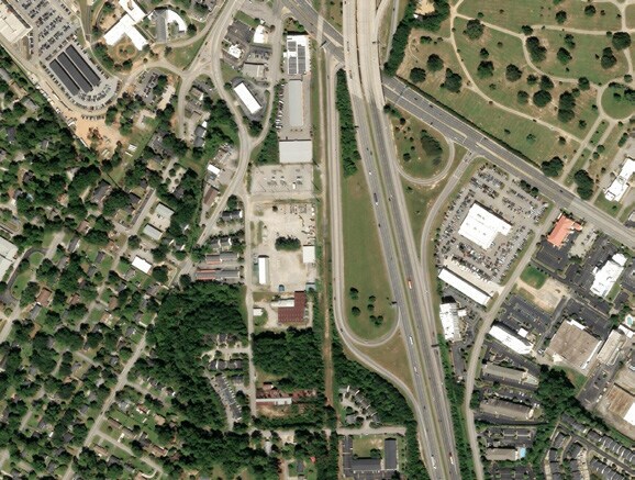 More Photos Of 400 Planters Dr, Columbia Industrial For Lease