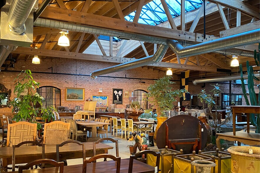 Primary Photo Of 1750 N Springfield Ave, Chicago Warehouse For Lease