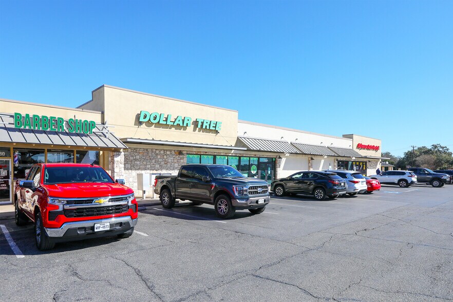 More Photos Of 12908-12932 Bandera Rd, Helotes General Retail For Sale