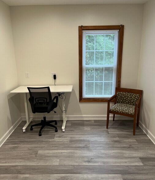 More Photos Of 123 Elm St, Old Saybrook Medical For Sale