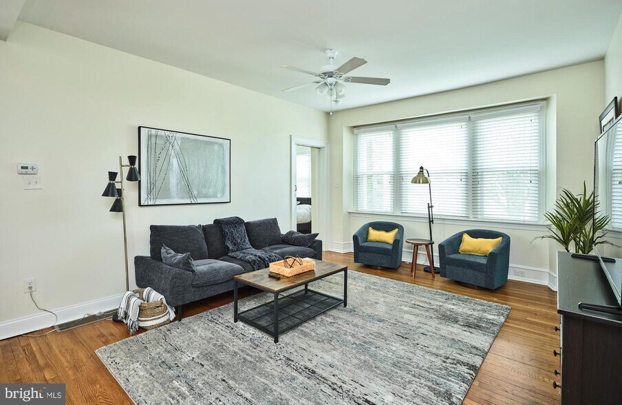 More Photos Of 900 Greenwood Ave, Jenkintown Apartments For Sale