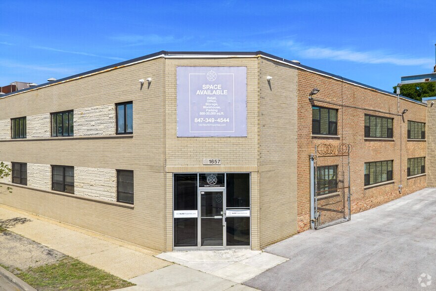 More Photos Of 1657 N Kostner Ave, Chicago Warehouse For Lease
